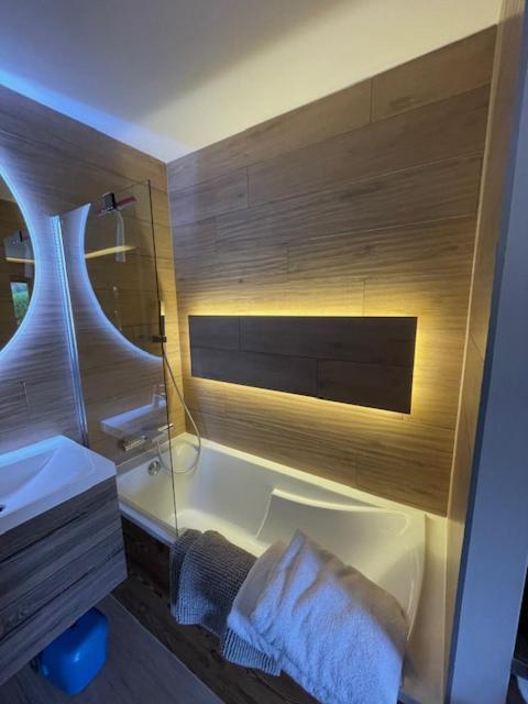 קומבלו Chalet Mont Blanc מראה חיצוני תמונה